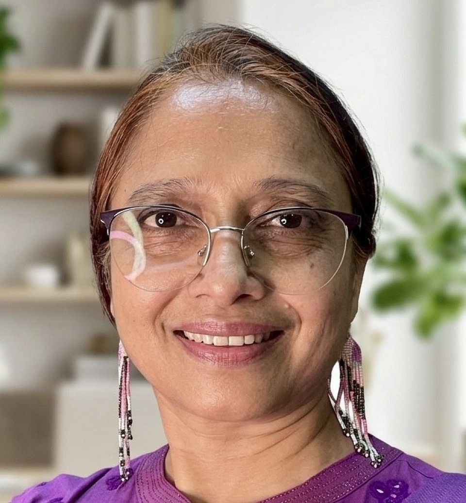 MOLLY AFROZ RUSHDY MSC (BOTANY), VQ (RESTAURANT AND CATERING SERVICES)